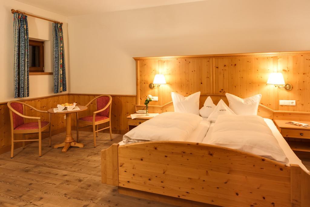 Hotel Jonathan Natz-Schabs Экстерьер фото