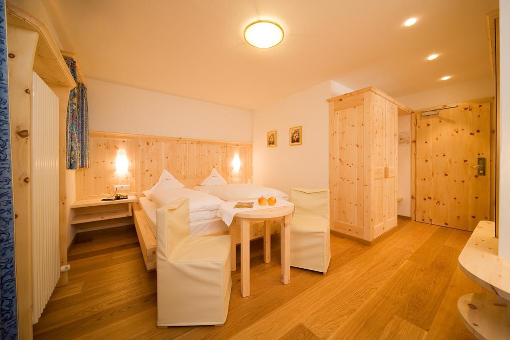 Hotel Jonathan Natz-Schabs Экстерьер фото